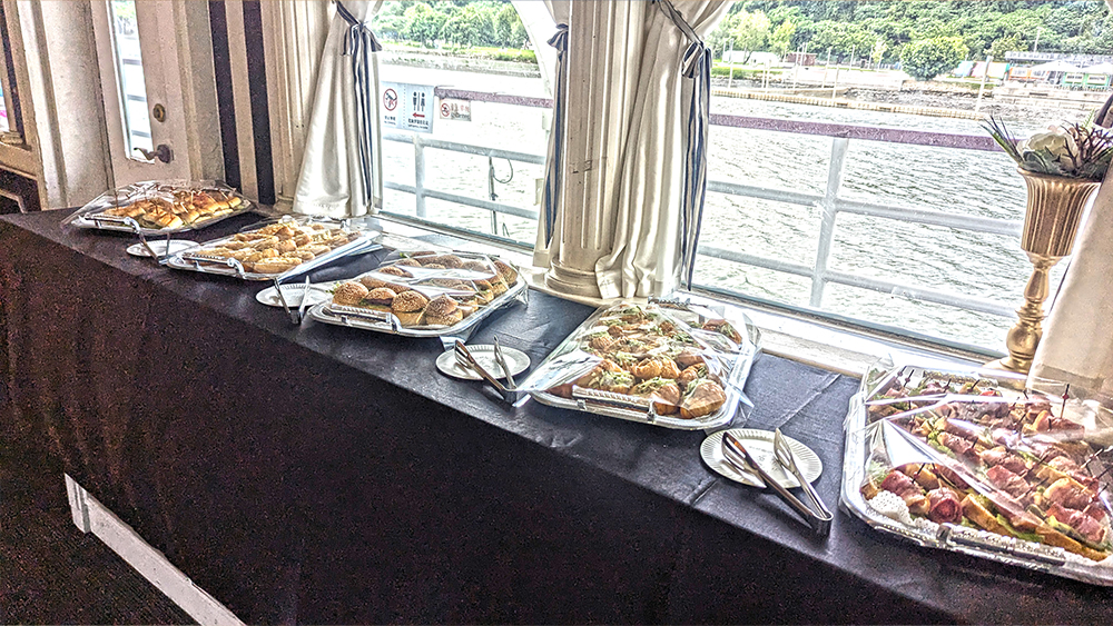 皇后碼頭郵輪趴