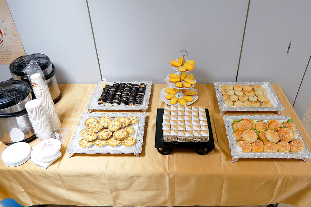 政治大學職涯分享會上的茶會點心