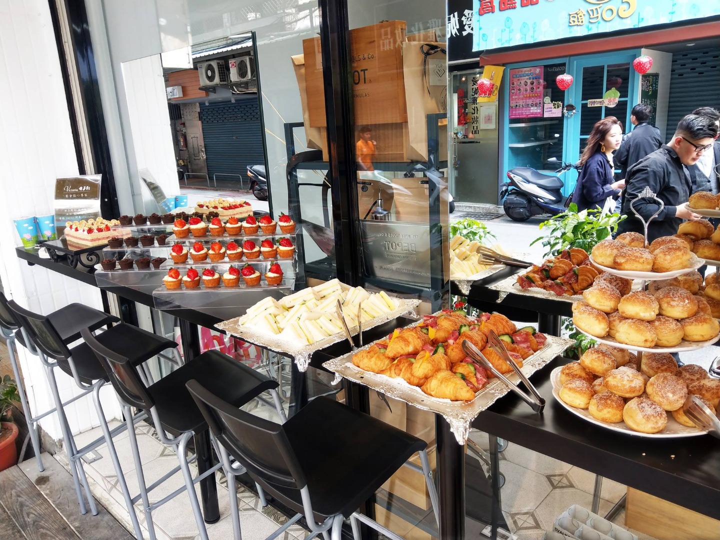 YUP沙龍開幕茶會點心